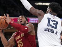 开云体育官方网站-灰熊客场力克灰狼，实现两连胜