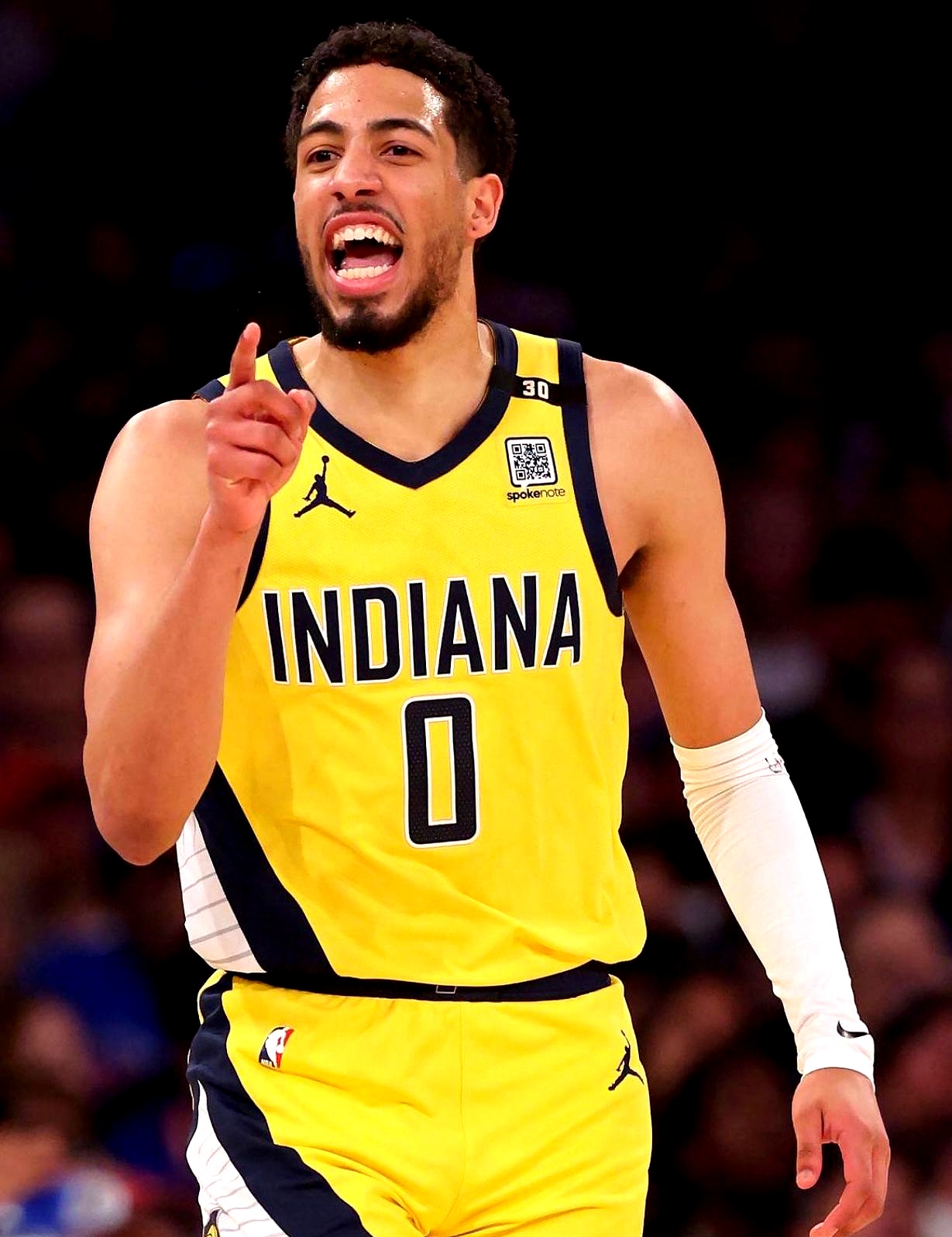 步行者主场轻取篮网，控制比分保持领先