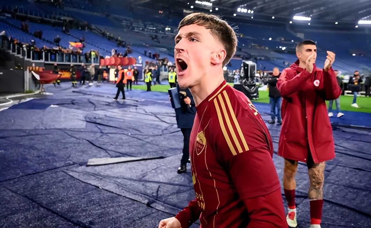 关于AC米兰准备好面对克罗托内的挑战的信息 关于AC米兰准备好面对克罗托内的挑战的信息