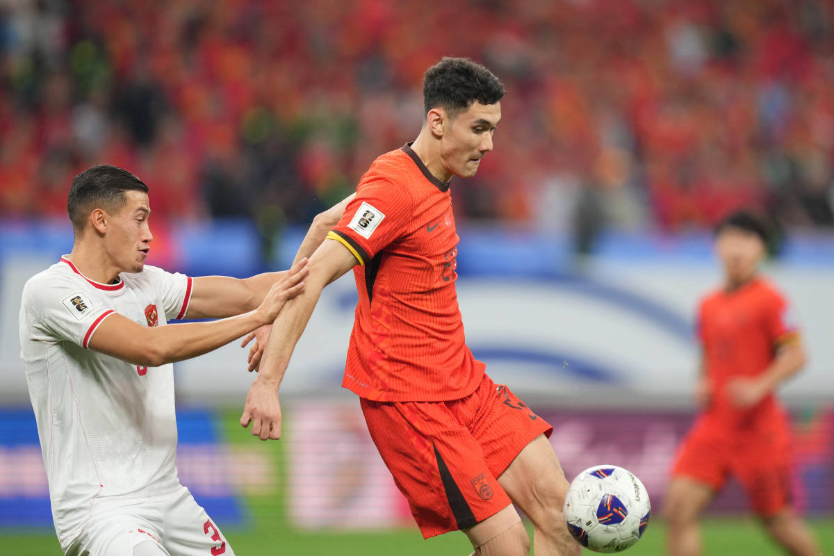 印度尼西亚球队展现拼搏精神，逼平对手