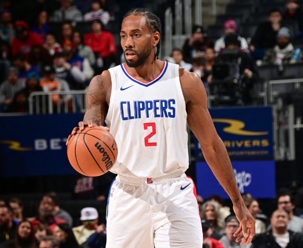 快船逆转尼克斯,莱昂纳德关键表现 快船逆转尼克斯,莱昂纳德关键表现