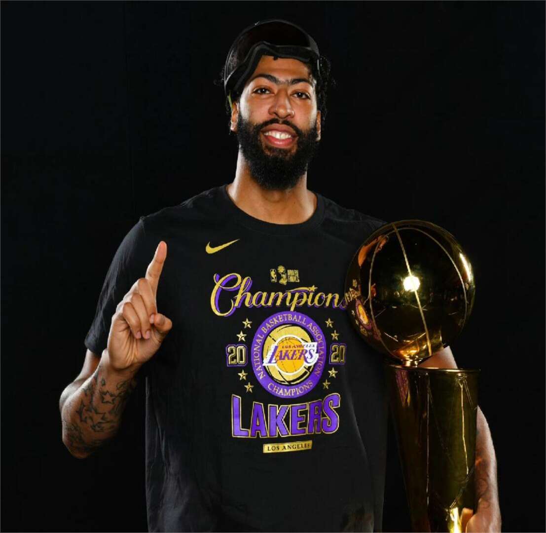 湖人主场大胜独行侠,浓眉28分8篮板 湖人主场大胜独行侠,浓眉28分8篮板