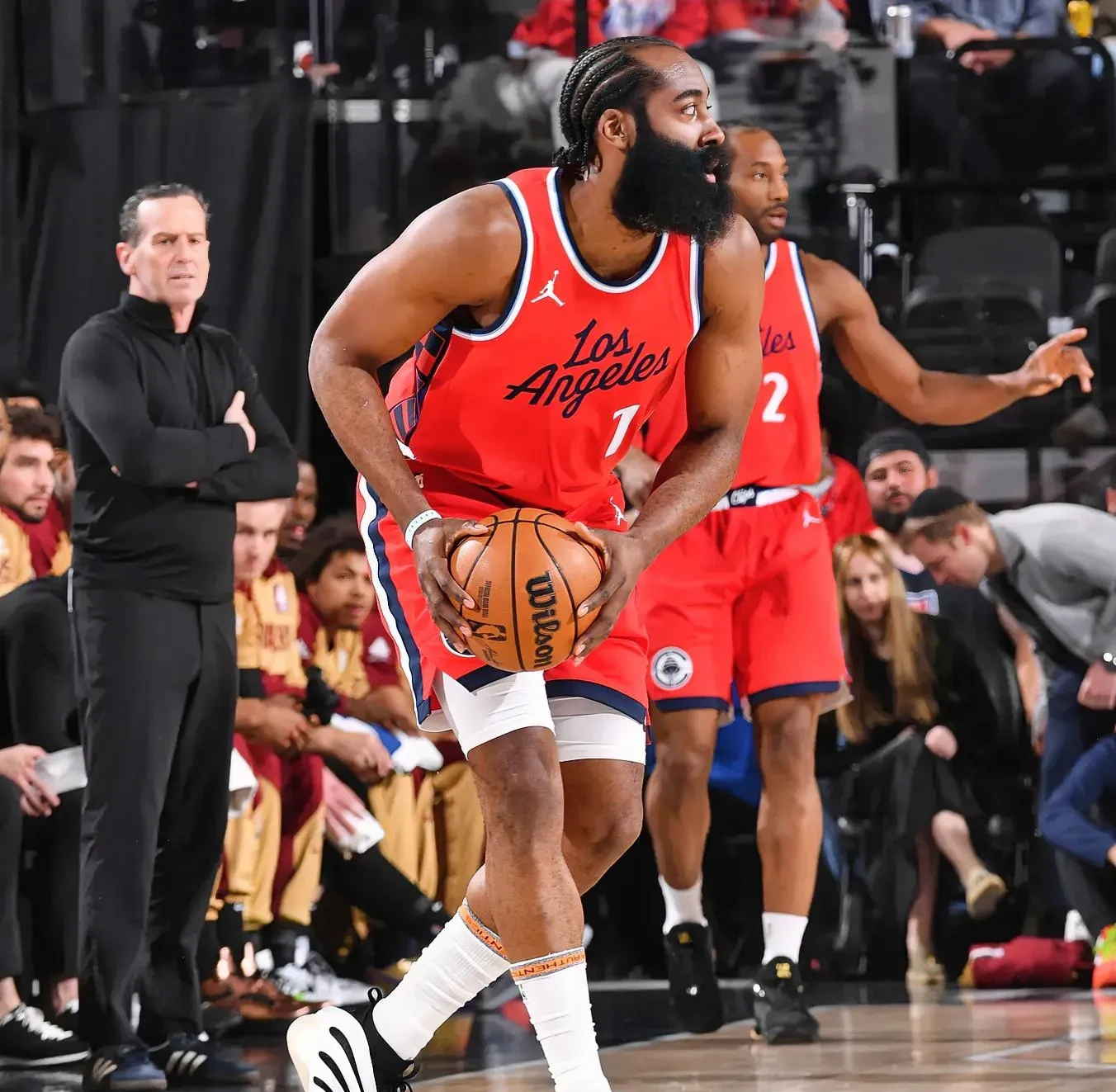 火箭客场力克快船,哈登砍下35分 火箭客场力克快船,哈登砍下35分