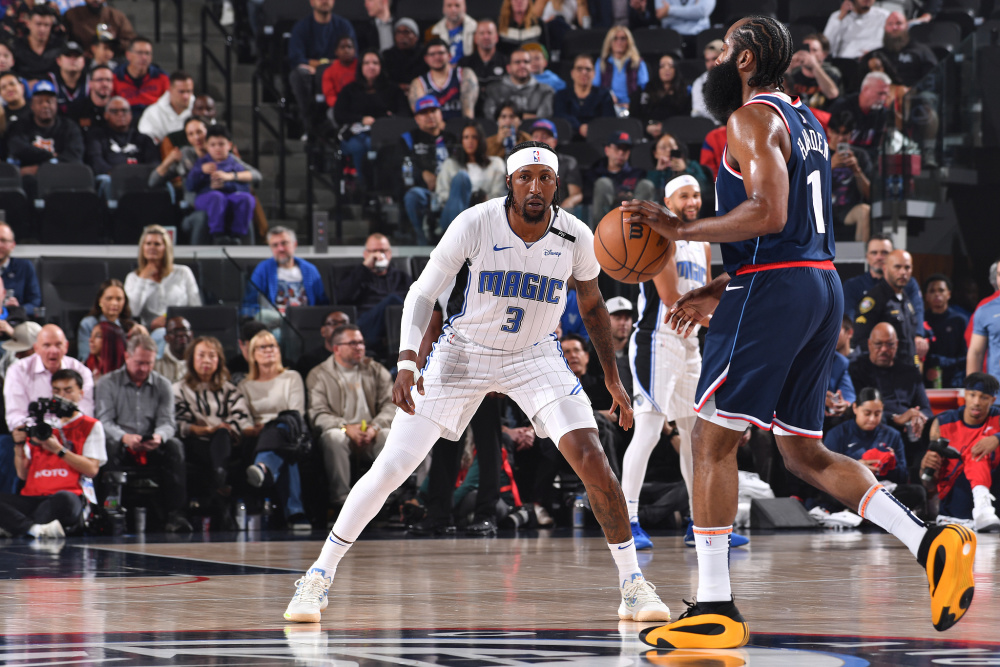 快船轻取魔术，取得五连胜