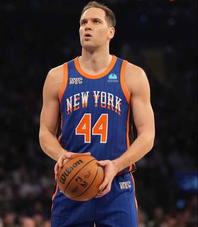 江苏队轻取山西队，布伦森状态火热的简单介绍